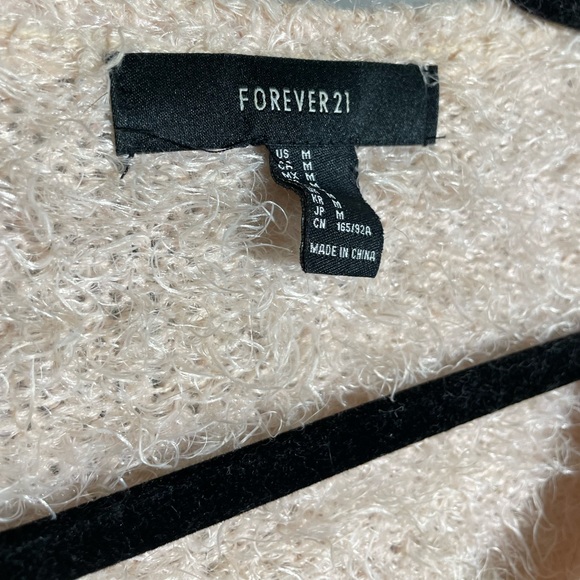 Pink jewel fluffy sweater gemstone collar fuzzy - Picture 4 of 6